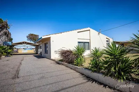 Property photo of 19 Maidstone Street Mount Tarcoola WA 6530