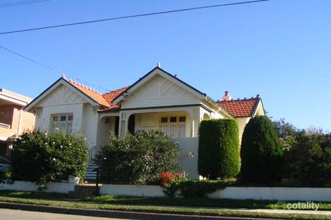 11 Denison St, Penshurst, NSW 2222