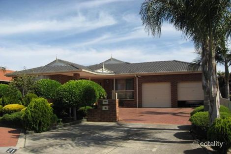 Property photo of 18 Collins Close Keilor East VIC 3033