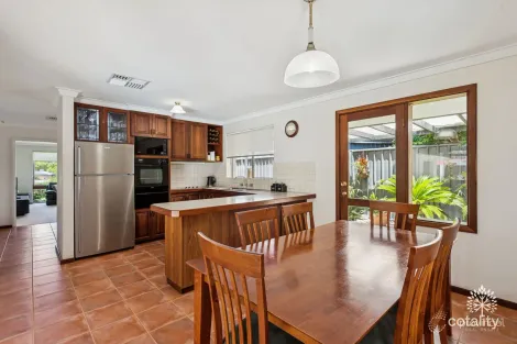 Property photo of 33 Shield Road Lesmurdie WA 6076