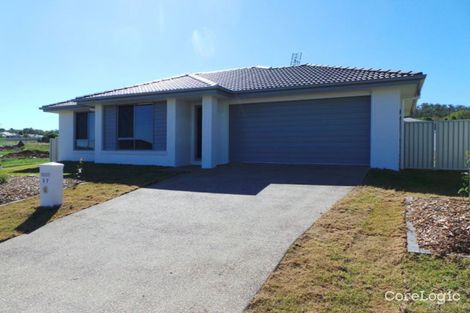 Property photo of 37 Tulipwood Crescent Oxley Vale NSW 2340