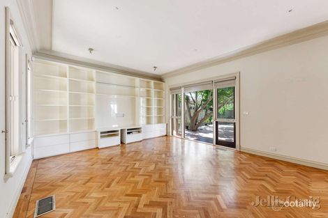 Property photo of 31 Athelstan Road Camberwell VIC 3124