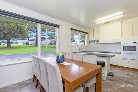 Property photo of 4 Walter Crescent Warrnambool VIC 3280