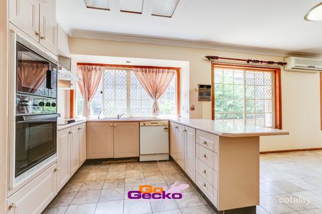 Property photo of 37 Lindfield Circuit Robertson QLD 4109