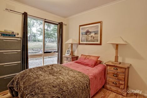 Property photo of 19 Old Menzies Creek Road Menzies Creek VIC 3159
