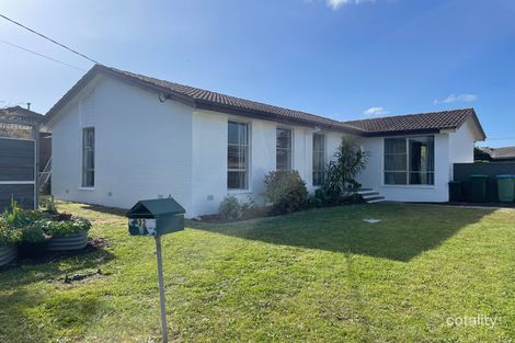 32 Reid Pde, Hastings, VIC 3915