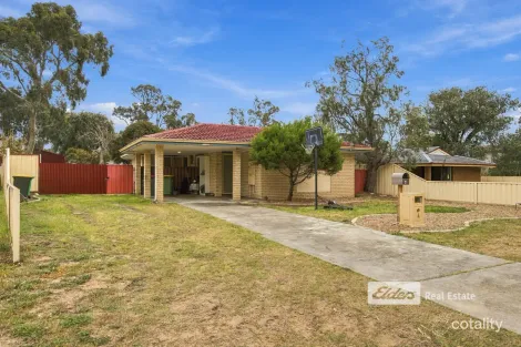 Property photo of 4 Mawson Place Withers WA 6230