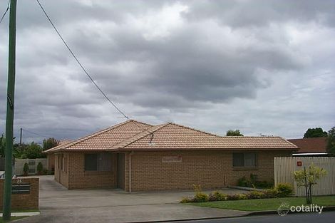 Property photo of 35 Drayton Terrace Wynnum QLD 4178