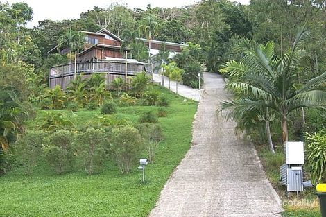 8a Marcus Cl, Mooroobool, QLD 4870