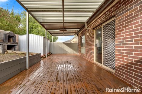Property photo of 31 Flagstaff Loop Craigieburn VIC 3064