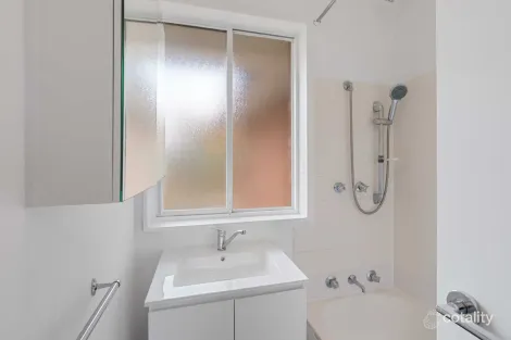 Property photo of 38 Amaroo Crescent Orange NSW 2800