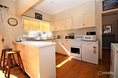 Property photo of 57 Wyangan Avenue Griffith NSW 2680