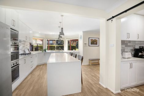 Property photo of 18 Chester Close Kanwal NSW 2259