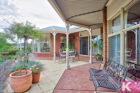 Property photo of 71-73 Brookvale Close Beaconsfield VIC 3807