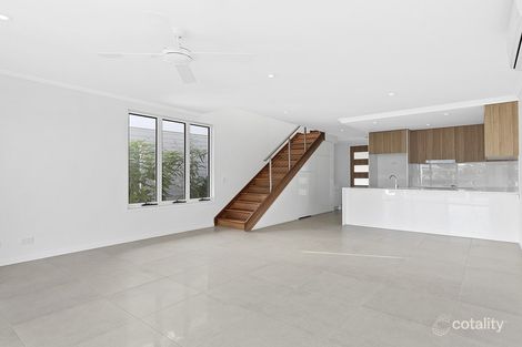 Property photo of 41 Evergreen View Robina QLD 4226