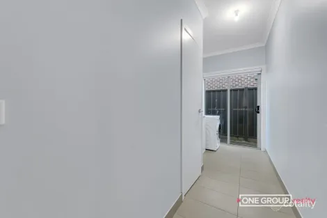 Property photo of 13 Raitt Grove Mernda VIC 3754