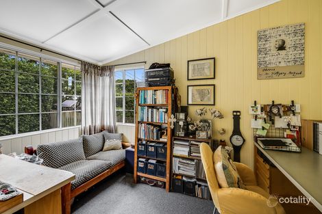 Property photo of 45 Mary Street Mount Lofty QLD 4350