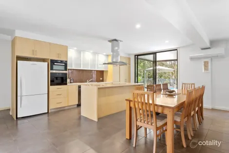 Property photo of 10 Burke Road Somers VIC 3927