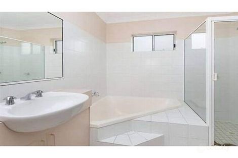 Property photo of 2/53 Goodwin Terrace Moorooka QLD 4105