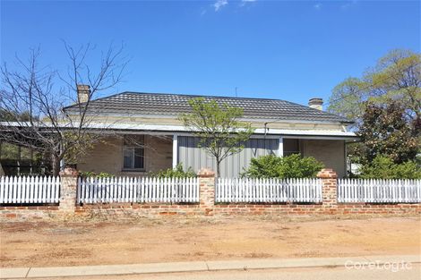 Property photo of 28 Cardwell Road York WA 6302