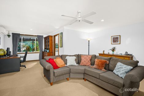 Property photo of 7 Marlen Place Woonona NSW 2517