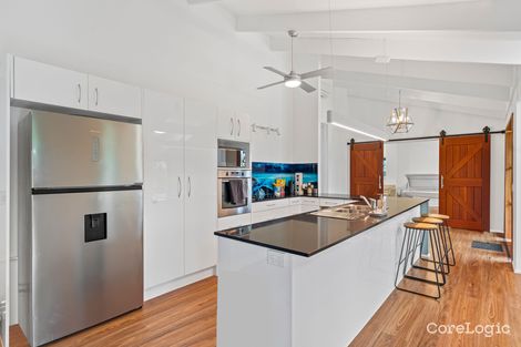 Property photo of 214 Discovery Drive Helensvale QLD 4212