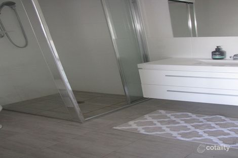 32/41 Pearlman St, Coombs, ACT 2611