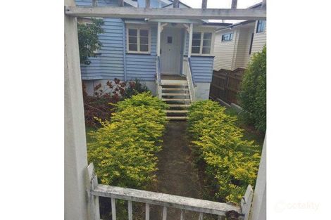 Property photo of 120 Chatsworth Road Coorparoo QLD 4151