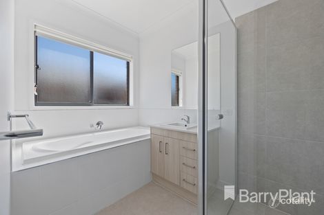 13 Navvy Jack Rd, Canadian, VIC 3350