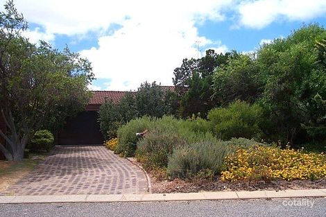 Property photo of 4 Kingfisher Drive Halls Head WA 6210