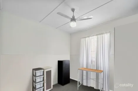 Property photo of 16 Dell Street Eastern Heights QLD 4305