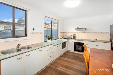 Property photo of 562 Northcliffe Drive Berkeley NSW 2506