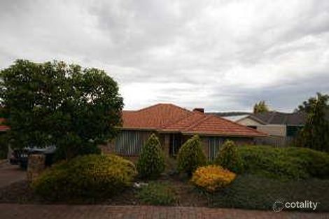 13 Excelsior Gr, Woodcroft, SA 5162