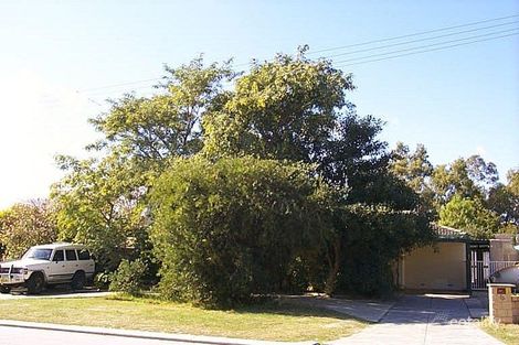 4 Eastbourne St, Lynwood, WA 6147