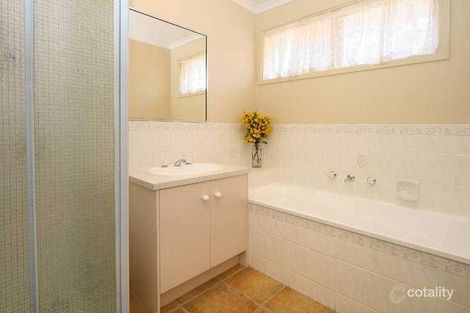 Property photo of 7 Cardiff Court Craigieburn VIC 3064