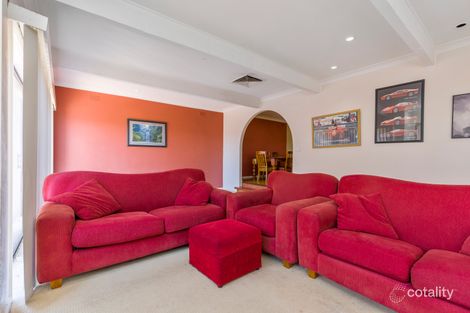 Property photo of 18 Andrews Avenue Kooringal NSW 2650