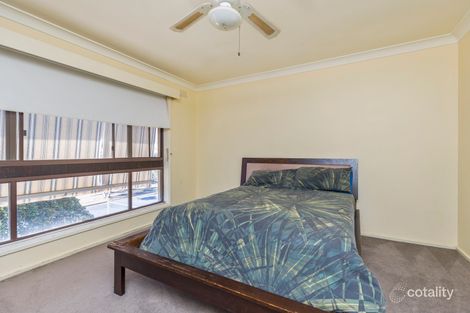 Property photo of 18 Andrews Avenue Kooringal NSW 2650