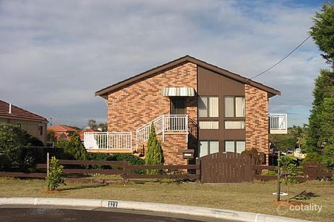 111 Elsiemer St, Toowoon Bay, NSW 2261