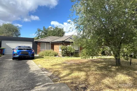 8 Rialto Ave, Cranbourne North, VIC 3977