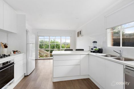 Property photo of 7 Tertullian Court Frankston VIC 3199