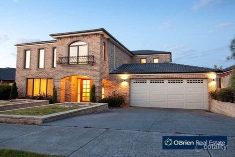 Property photo of 14 Marisa Crescent Berwick VIC 3806