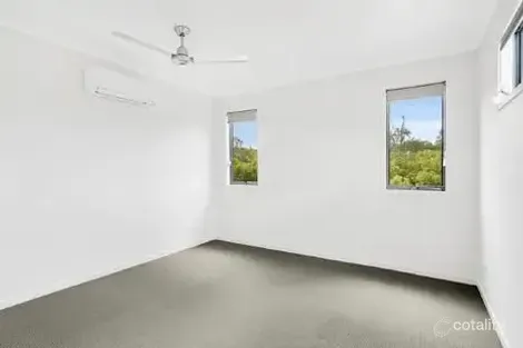 Property photo of 31/46 Seashell Avenue Coomera QLD 4209