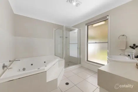 Property photo of 6 Bronzewing Place Glass House Mountains QLD 4518