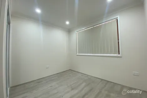 Property photo of 14 Francis Street Minto NSW 2566