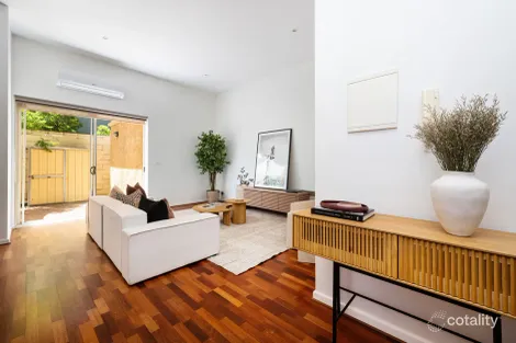 Property photo of 1/8 St Georges Road Elsternwick VIC 3185