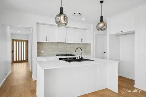 Property photo of 7 Orchard Court Caerleon NSW 2850