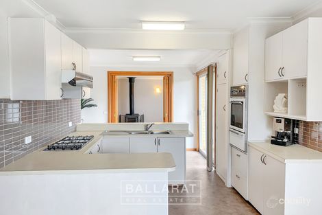 Property photo of 319 Dowling Street Wendouree VIC 3355