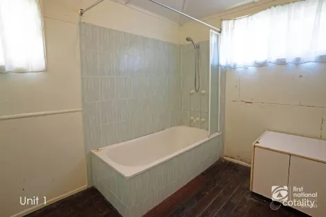 Property photo of 2/104 Kariboe Street Biloela QLD 4715