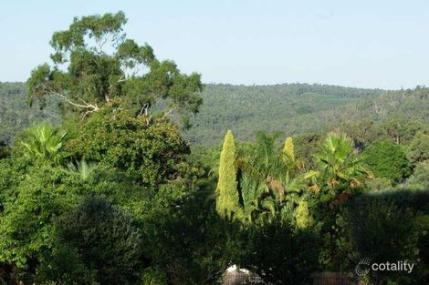 Property photo of 12 Heidelberg Road Bickley WA 6076