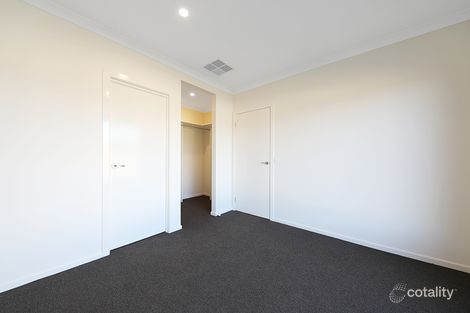 Property photo of 16 Ivanhoe Road Wallan VIC 3756